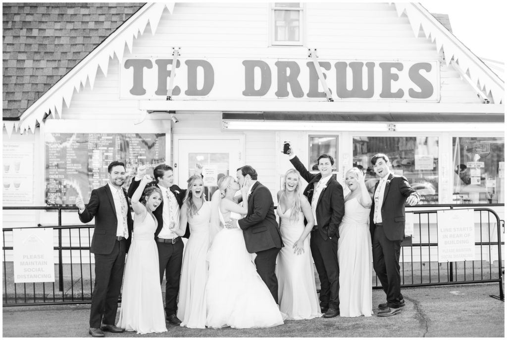 bridal party at ted drewes st Louis