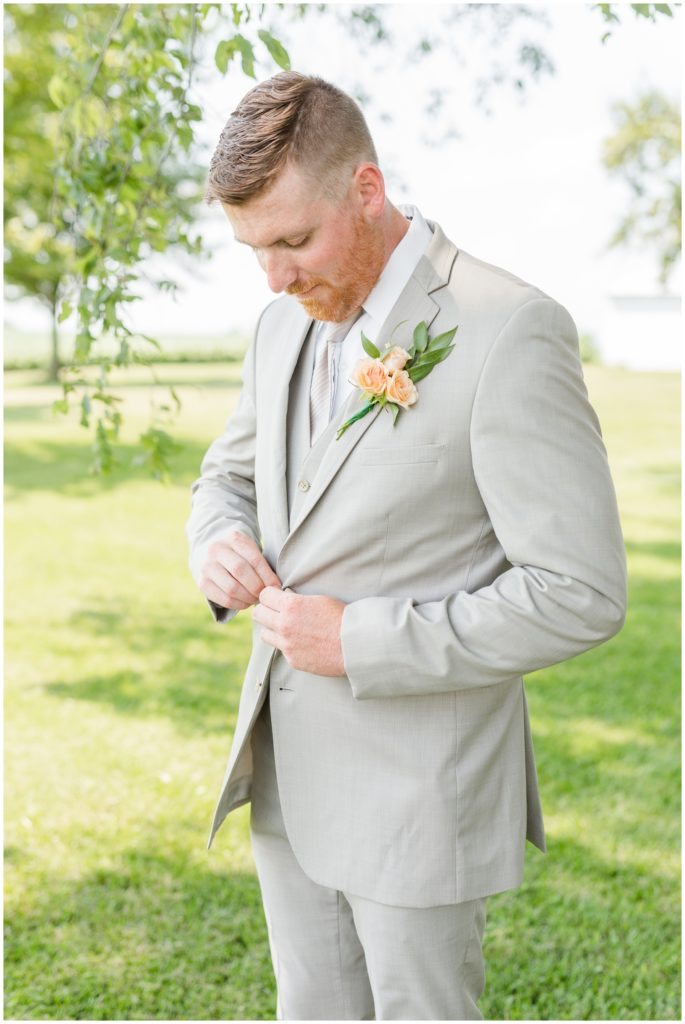The groom gets ready for the wedding day